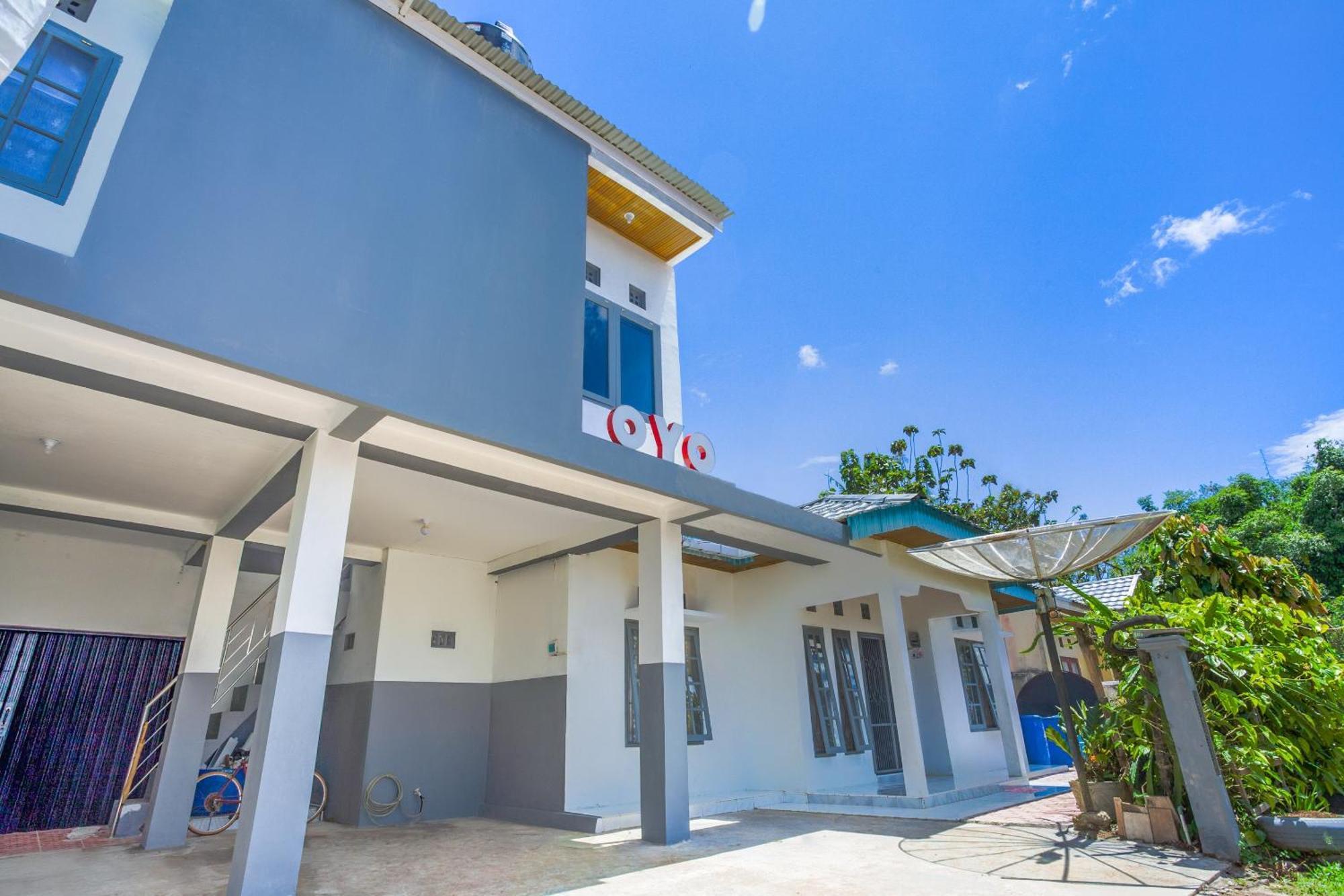 Oyo 2903 Putri Residence Syariah Bukittinggi Eksteriør bilde